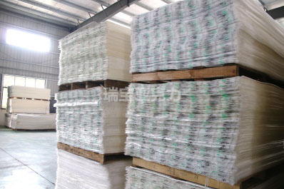 透明亞克力板材的燃燒性能怎么樣