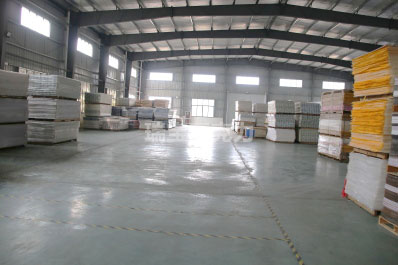 磨砂亞克力板防滑嗎安全嗎