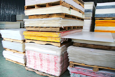 亞克力板拿什么裝飾好看又實用