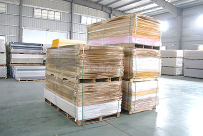 燈箱用多厚的亞克力板材合適