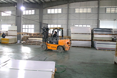 透明亞克力板材上面怎么裝廣告字