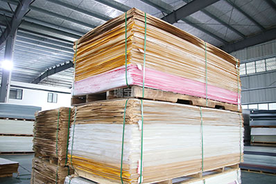 亞克力板材生產(chǎn)有污染嗎